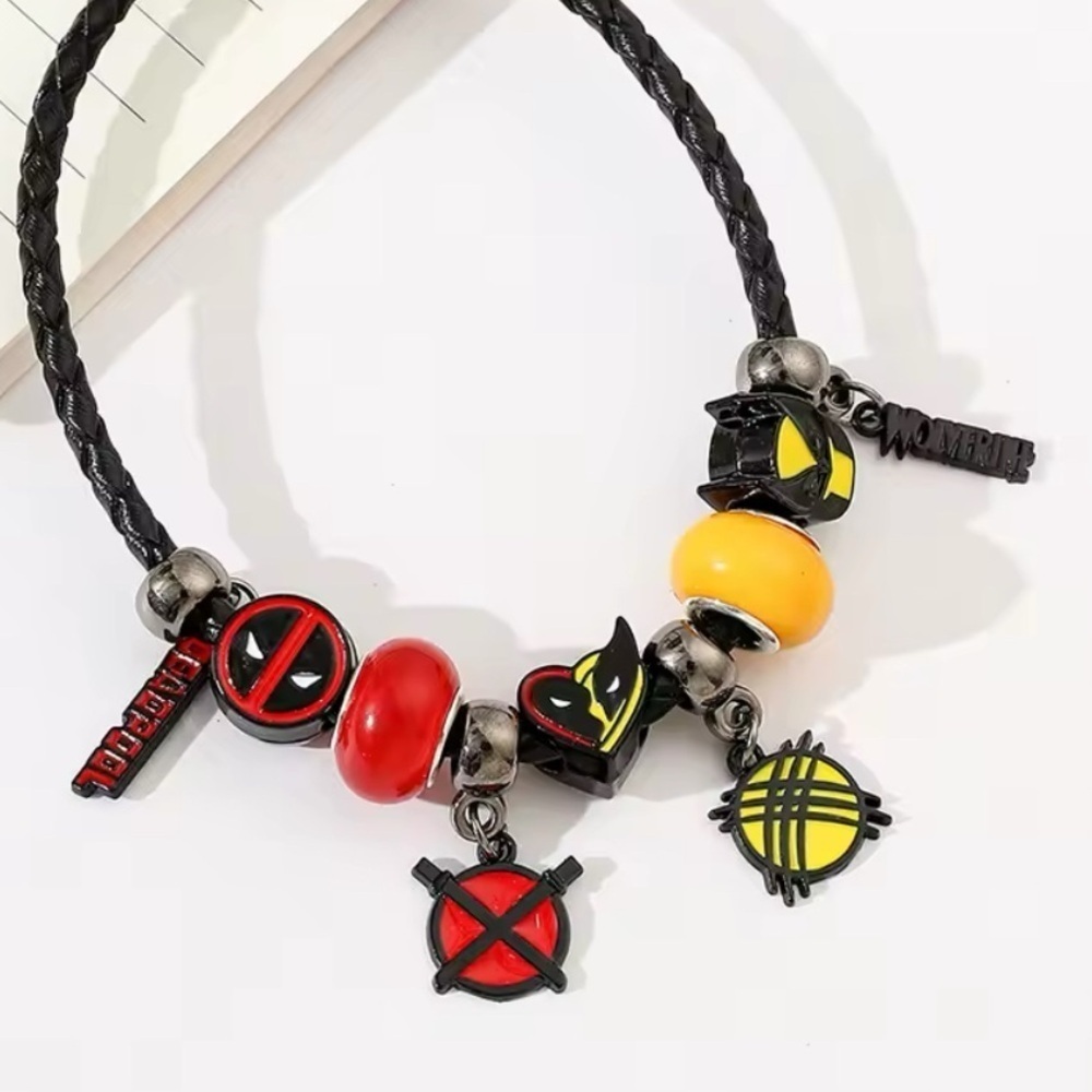 925 Sterling Silver Plated Marvel Deadpool & Wolverine Loaded Charm Bracelet - Picture 5 of 7
